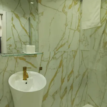بيت ضيافة Residenza Angioina