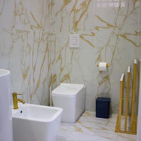 بيت ضيافة Residenza Angioina 3*