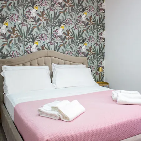 Residenza Angioina 3* نابولي