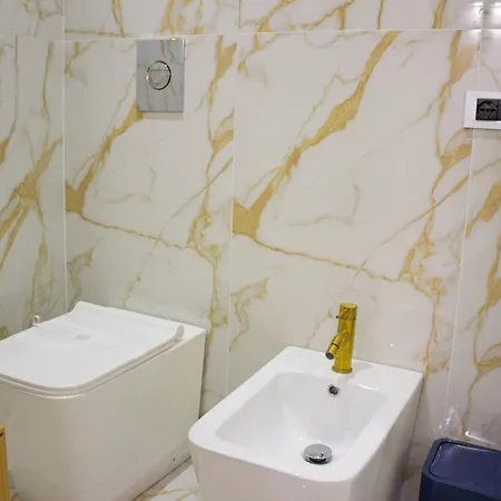 بيت ضيافة Residenza Angioina نابولي