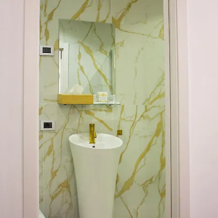 بيت ضيافة Residenza Angioina 3*